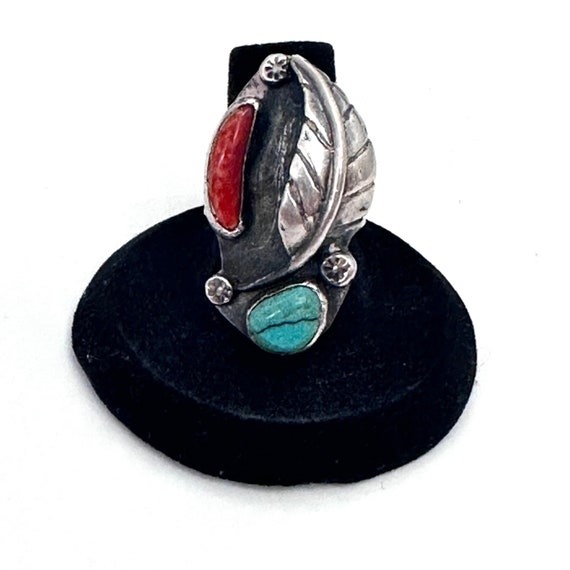 Vintage Sterling Silver Turquoise And Coral Ring | Native American Ring. Sz 6.75 (A037)