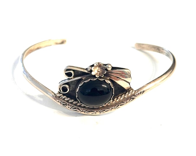 Vintage Sterling Silver & Black Onyx Cuff/Bracelet, Native American Jewelry, Navajo Bracelet