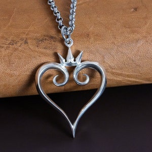 925 Sterling Silver Kingdom Heart Pendant Necklace Jewelry Amulet Talisman