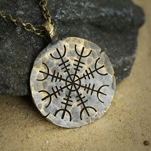Viking Protection Pendant Aegishjalmur Helm of Awe Necklace Norse Jewelry With Chain