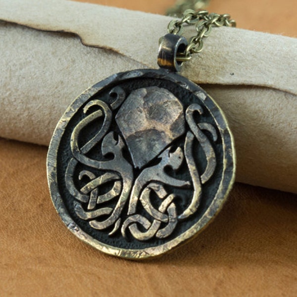 Lovecraft Cthulhu Necklace Pendant Amulet Jewelry