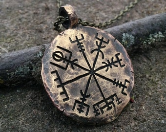 Men Compass Necklace Boyfriend Gifts Mens Guiding Pendant Gift Hand Hammered Texture
