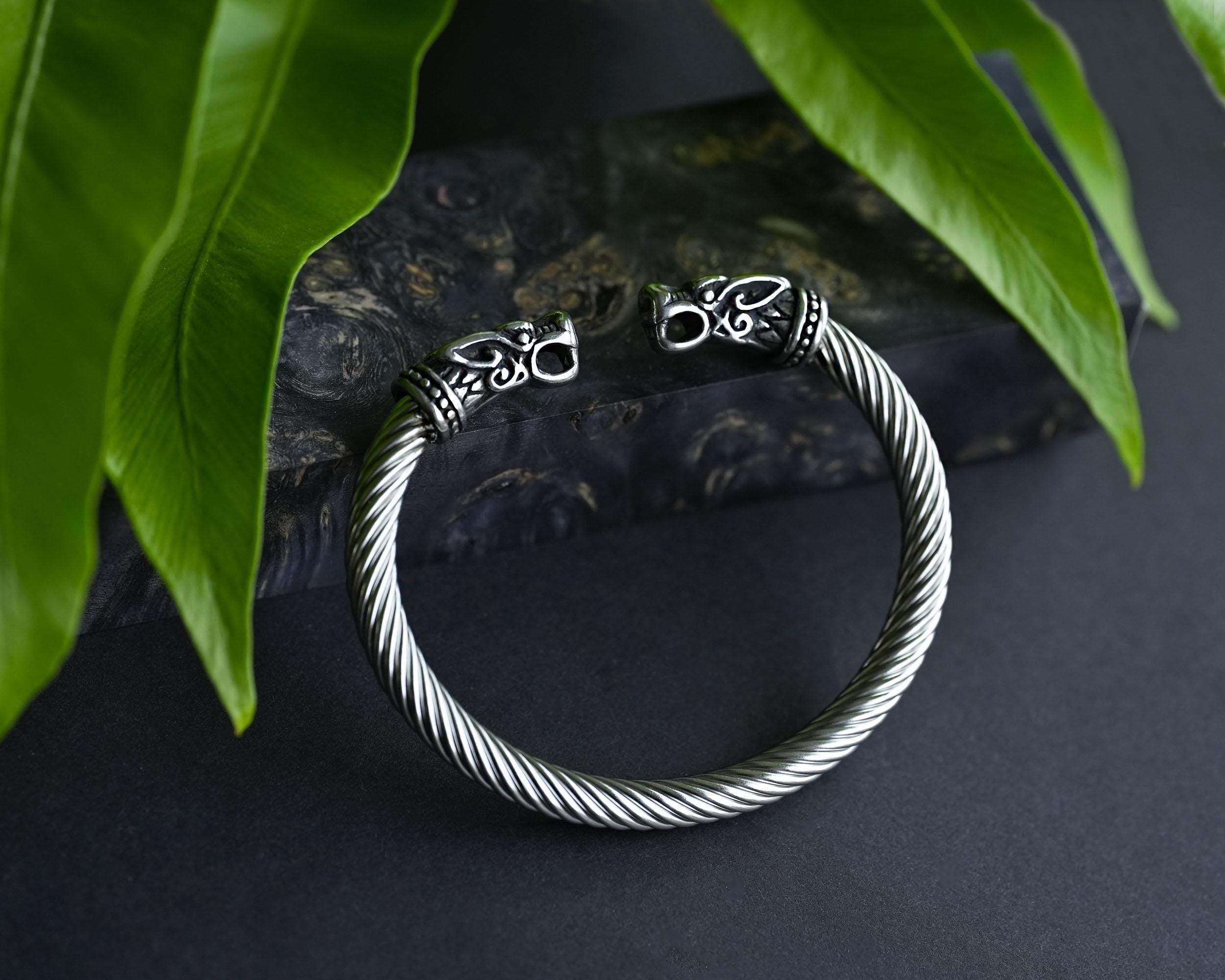 Viking Wolf Head Torque Cuff Bracelet - Stainless Steel Fenrir