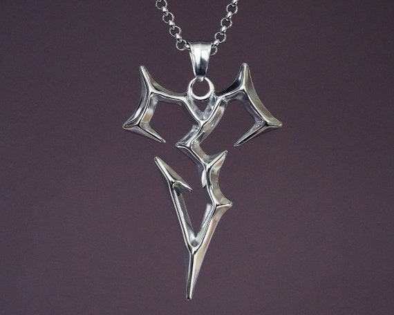 Large Sterling Silver Tidus Necklace From Final Fantasy X - Etsy
