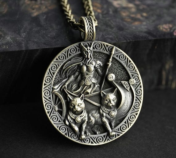Viking Guardian Goddess Freya Valkyrie Shieldmaiden With Cats Cat