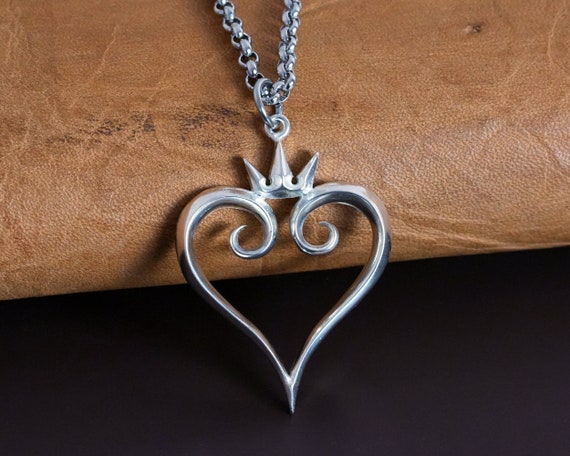 The heart of the kingdom necklace discount