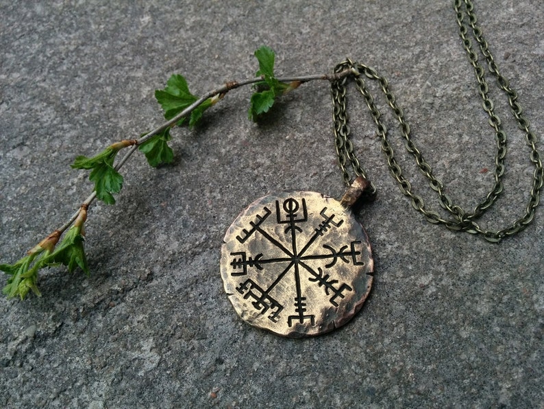 Vegvisir Necklace Viking Compass Traveler's Protective Pendant With Chain Viking Jewelry for Protection and Guidance image 5