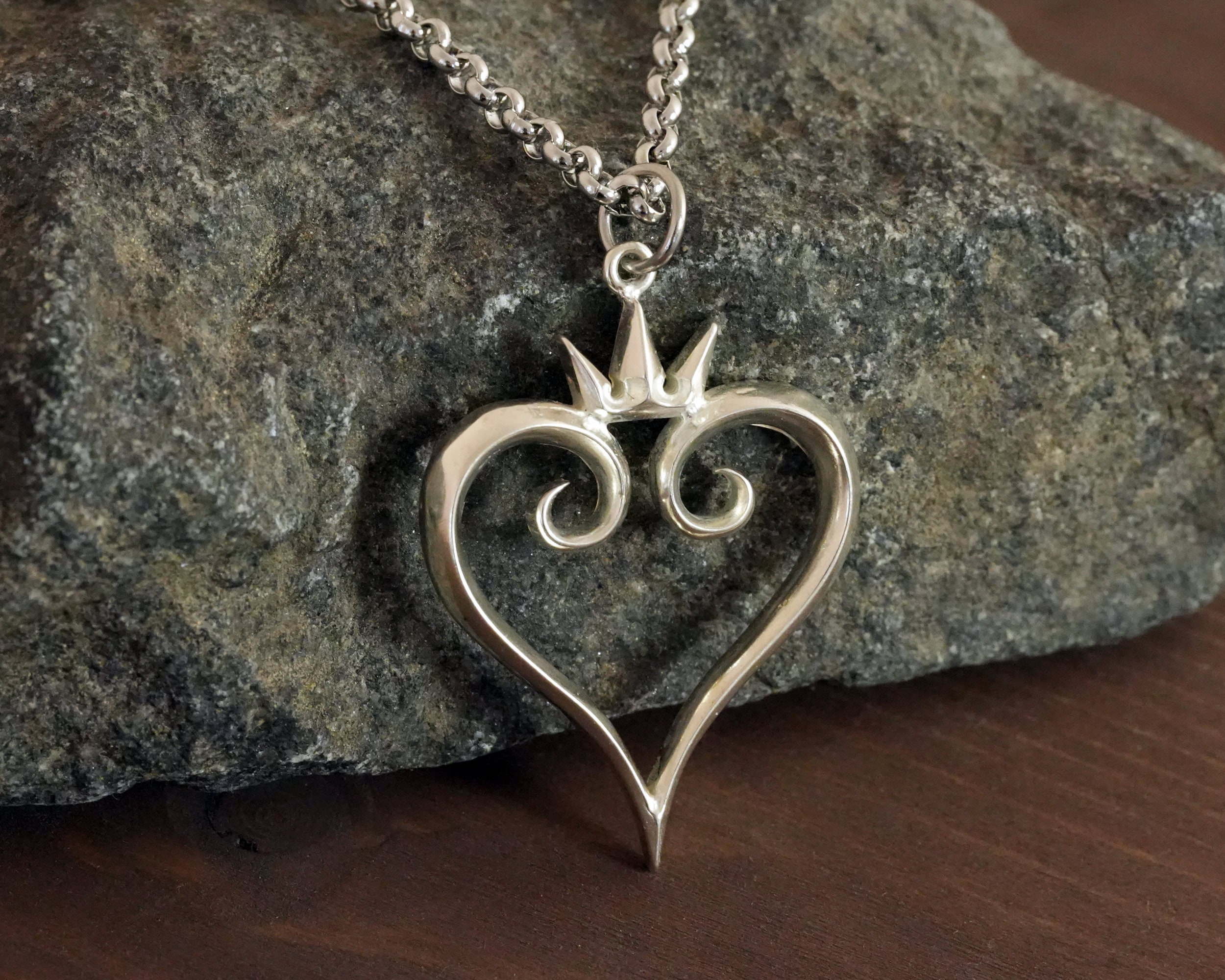 925 Sterling Silver Kingdom Heart Pendant Necklace Jewelry Amulet