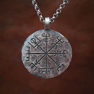 Vegvisir Necklace Viking Compass Traveler's Protective Pendant With Chain Viking Jewelry for Protection and Guidance image 7