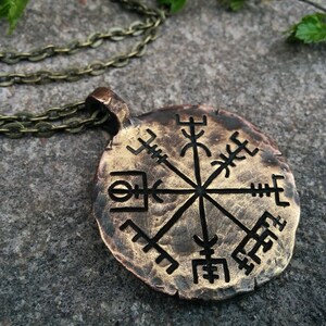 Vegvisir Necklace Viking Compass Traveler's Protective Pendant With Chain Viking Jewelry for Protection and Guidance image 9