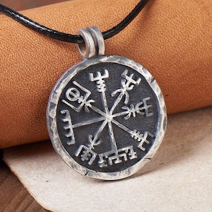 Handmade Vegvisir Compass Necklace: 925 Sterling Silver Viking Amulet