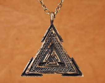 Viking valknut-ketting voor heren – grote handgehamerde krijgershanger, Noors symbool van walhalla en eeuwige kracht