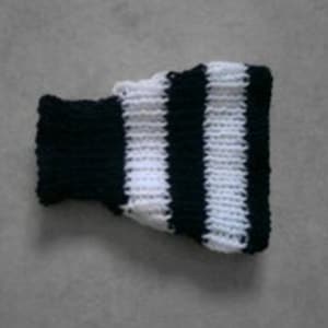 dog sweater black white / XXS Chihuahua / Chihuahua sweater / Chihuahua clothing / Pet Xmas Gift / Pets Clothing / Handmade Dog Sweater