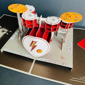 Joyeux anniversaire/musicien/Fête des pères/Pour lui pour elle/Juste pour dire/Célébration/Joyeux Noël/Fête des Mères/Carte pop-up faite main 3D
