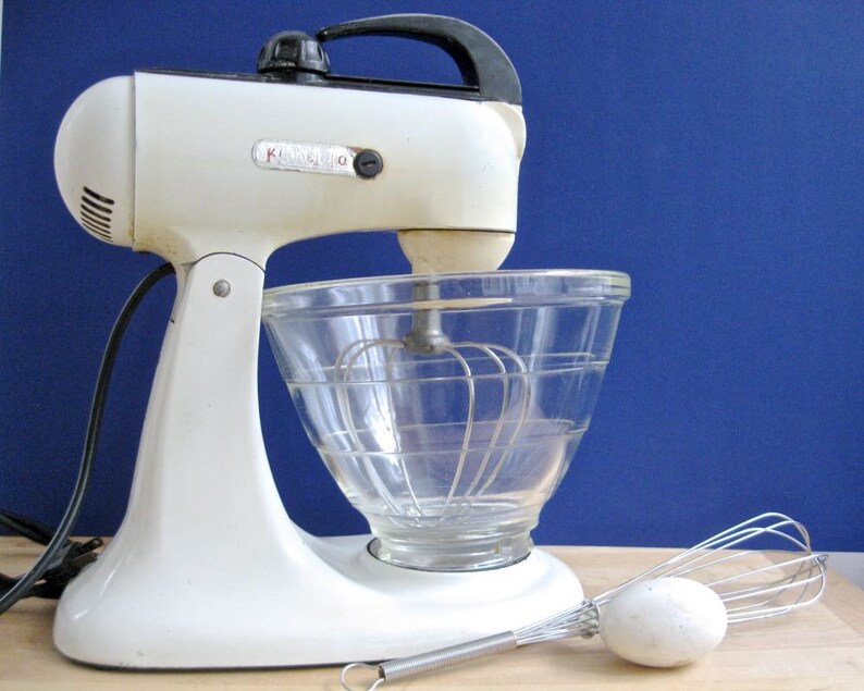 1930s Ivory Kitchen Aid Mixer • Frayed Cord • Original Glass Bowl, Wire Whisk, Recipe Book • Hobart