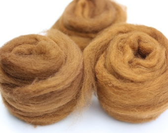 Walnut plant dyed Shetland hand spinning roving tops, felting, weaving, saturated reddish chestnut brown, (dye lot #4) 25g packs,