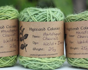 Handspun Indigo & Weld plant dyed Cheviot tapestry yarn singles, picture or navajo type weaving, apple green, 25g pull-balls
