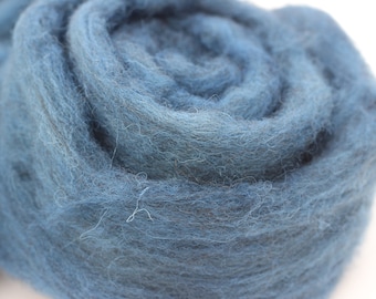 Dark Indigo plant dyed grey Shetland roving tops, for hand spinning, felting, weaving, dark blue, 25g packs
