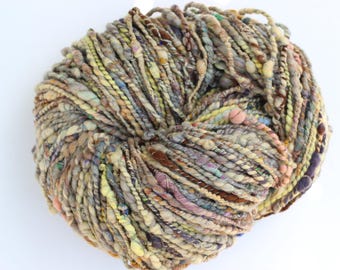 25g Hand spun all natural dyes, textured art yarn, Shetland / Merino /  all plant dyes, 25g apx - 10 meters / 11 yards