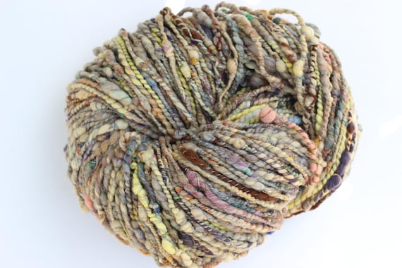 25g Hand spun all natural dyes, textured art yarn, Shetland / Merino /  all plant dyes, 25g apx - 10 meters / 11 yards