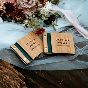 結婚誓約書、誓約小冊子、彼と彼女の誓約書、結婚式の誓約書、私たちの誓約、カスタム木製誓約書 | 1 冊または 2 冊セット