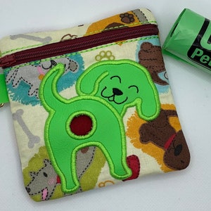Puppy/dog poop bag holder - pet waste bag dispenser