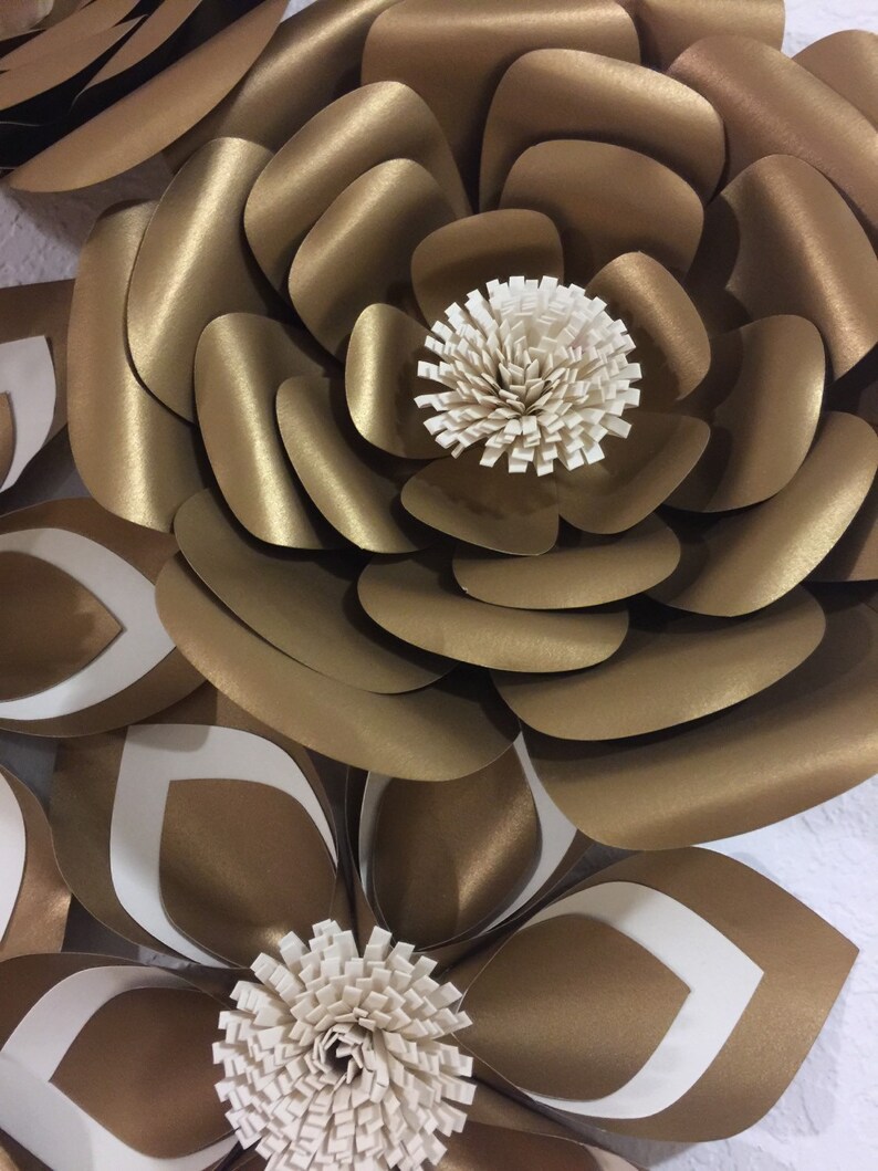 Large Paper FlowerBackdropProp Photo BoothWedding Etsy