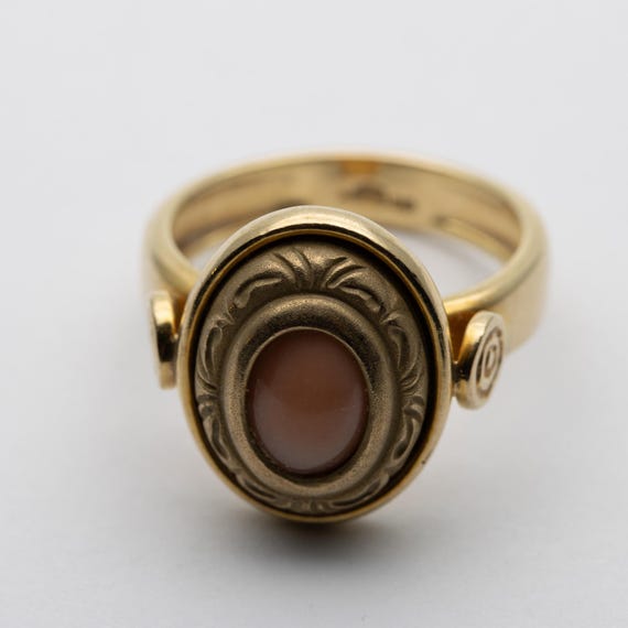 Vintage 9ct Yellow Gold Pink Angel Skin Coral Ring – Size O