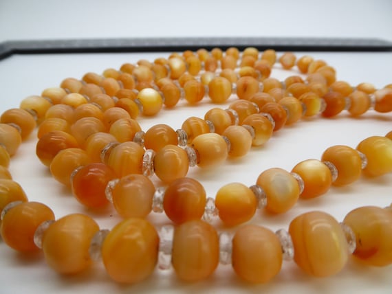 Antique Art Deco Orange Mother of Pearl Balamuti Flapper Bead Necklace