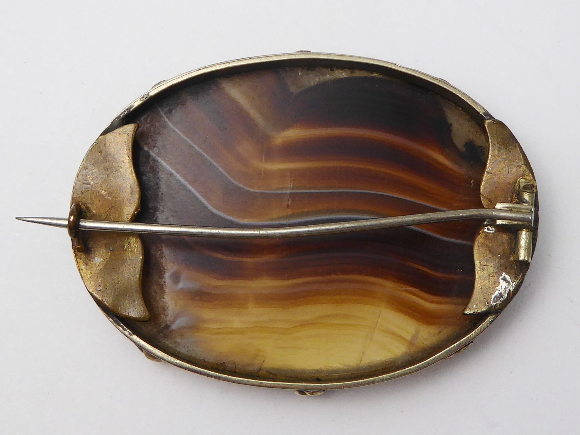 Broche Ancienne En Argent Et Agate Rouge XIXe Siècle - Style Victorien