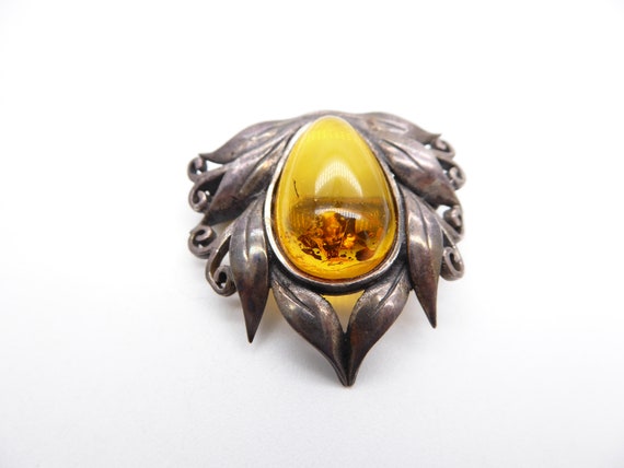 Vintage Sterling Silver Amber Nouveau Style Brooch