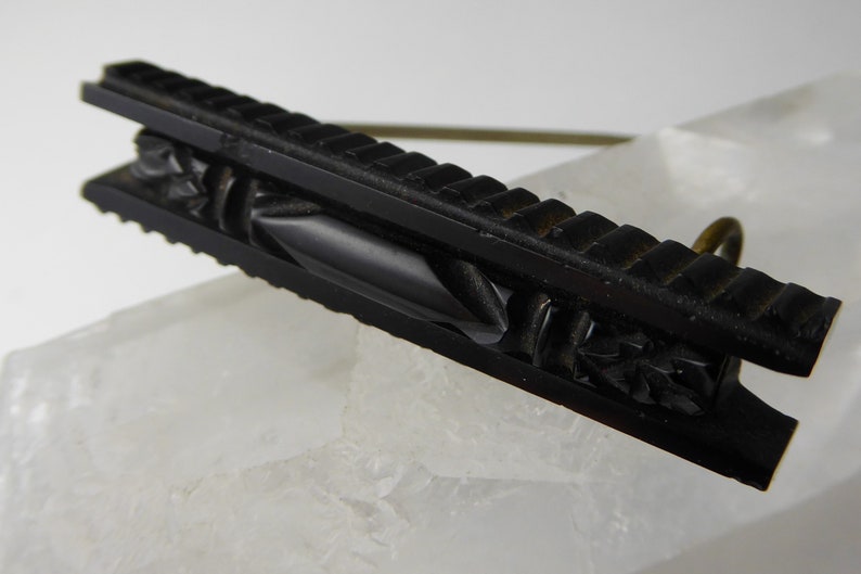 Antique Carved Whitby Jet Brooch Victorian Mourning Jewellery