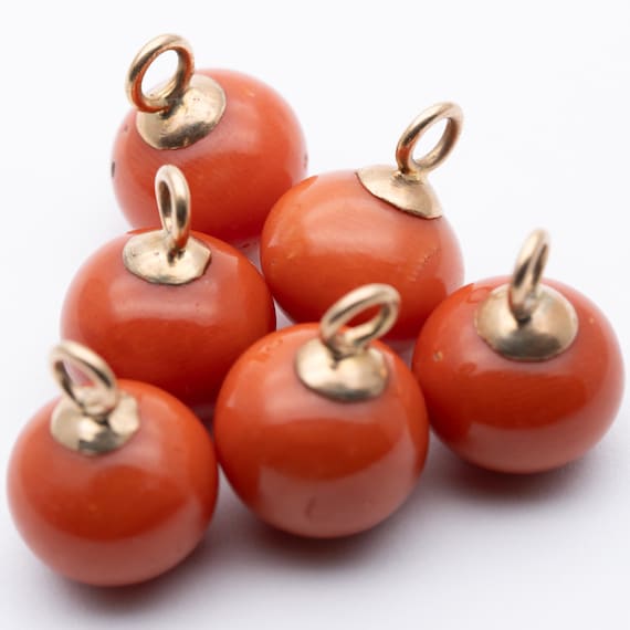 Antique Set 6 Georgian Victorian 15ct Yellow Gold Coral Buttons Earrings