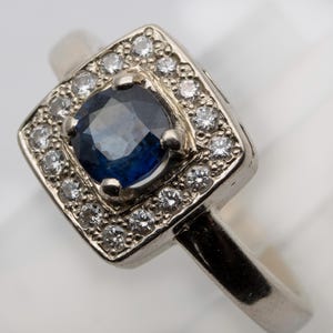 Vintage 14ct White Gold Natural Sapphire & Diamond Ring – Size L