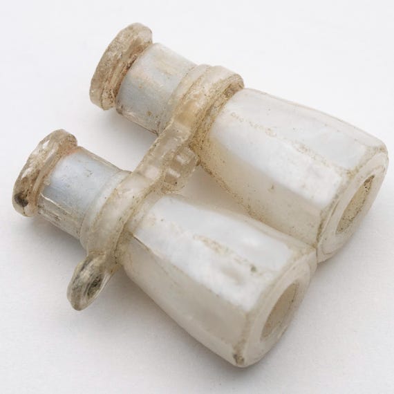 Vintage Pope Pius XII Maria Lucite Miniature Stanhope Viewer Binoculars Charm