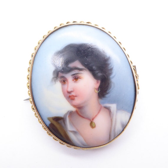 Antique Georgian Victorian 18ct Gold Hand Painted Portrait Lady Woman Brooch