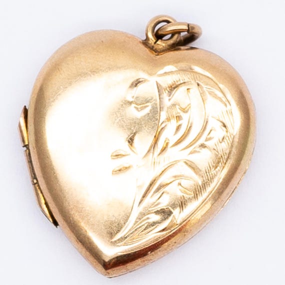 Vintage Gold Heart Locket