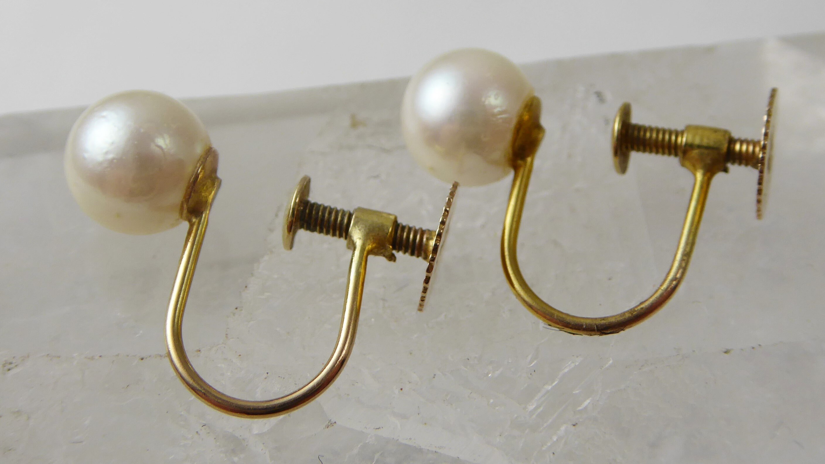 9ct Gold Pearl Earrings / Screw Back / Art Deco / 6mm Pearls