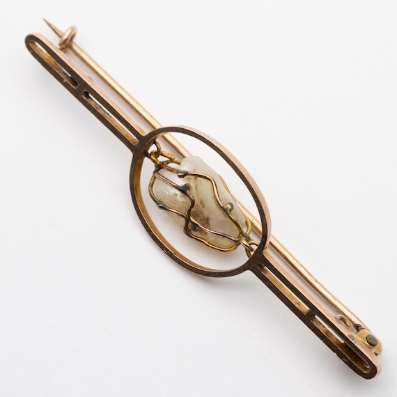 Antique Art Deco 9ct Rose Gold Baroque Freshwater Pearl Brooch