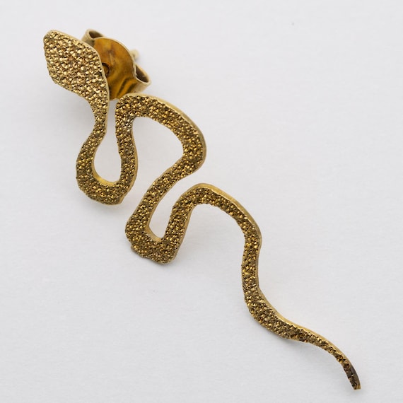Single 9ct Yellow Gold Textured Snake Earring