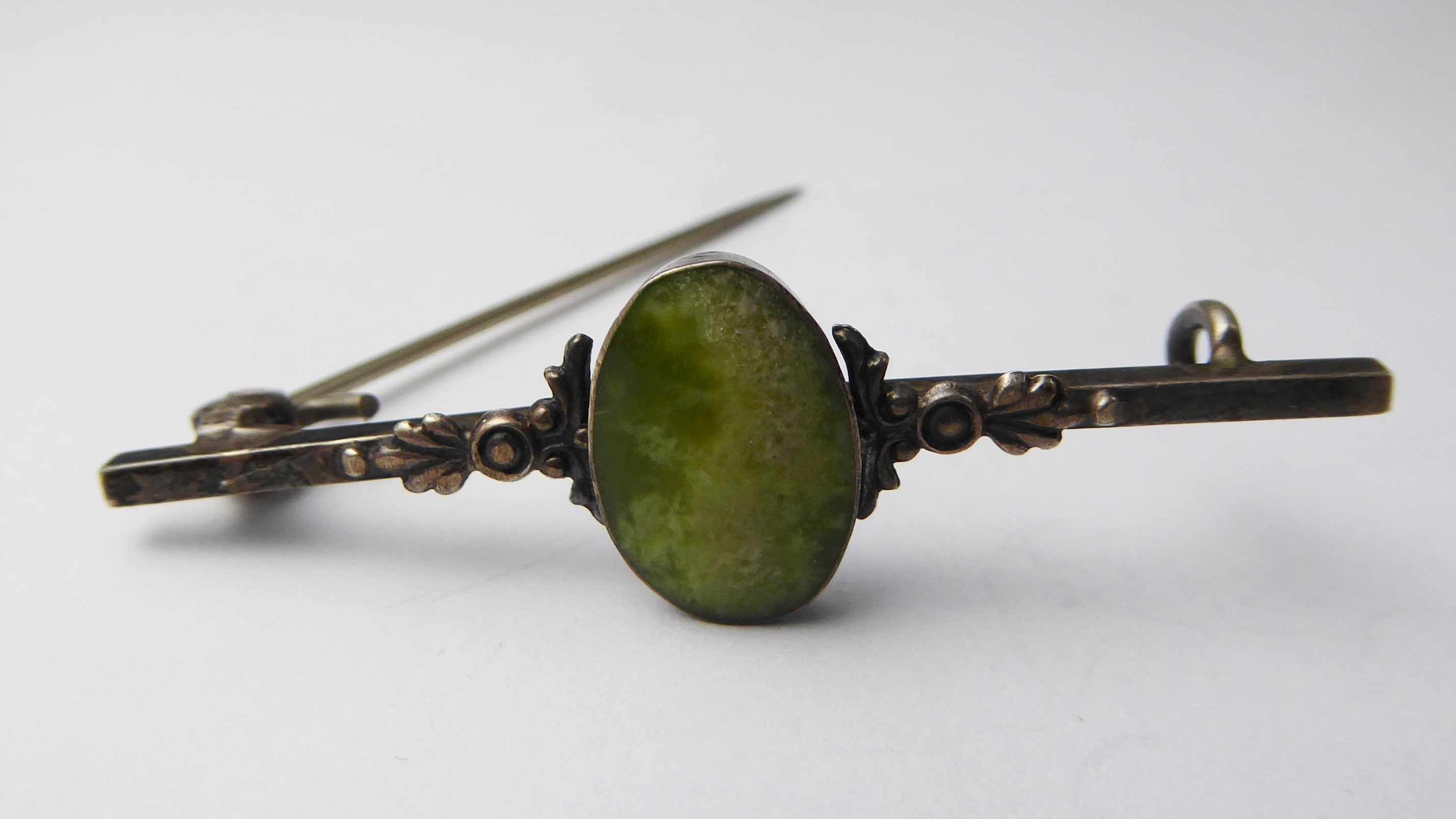 Antique Art Deco Sterling Silver & Connemara / Iona Marble Brooch