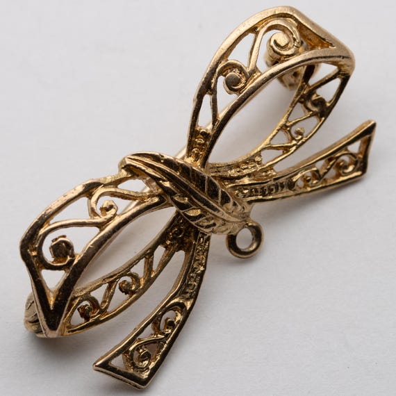 Vintage 9ct Yellow Gold Filigree Bow Hanger Brooch