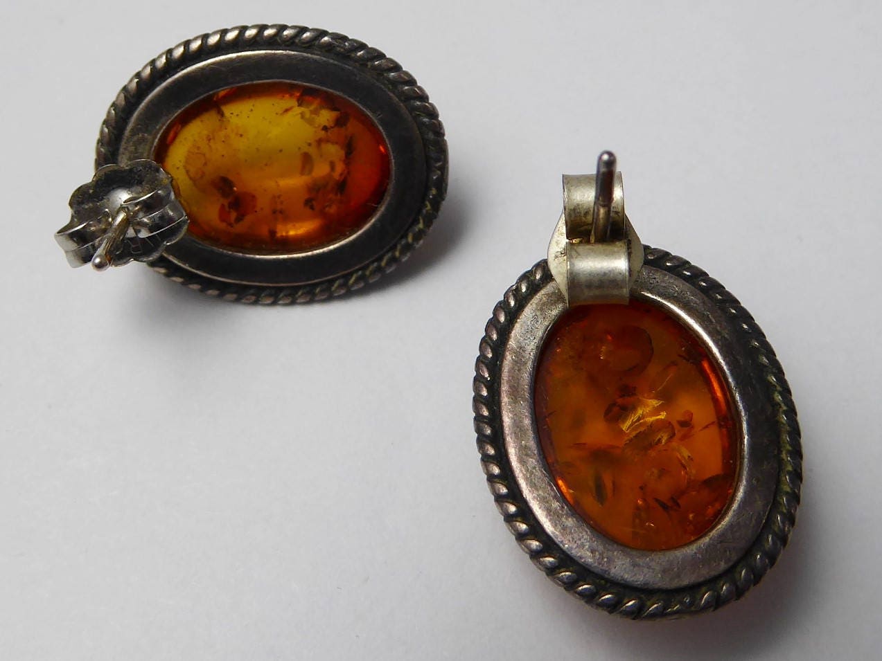 Vintage Sterling Silver & Sun Spangled Natural Amber Earrings