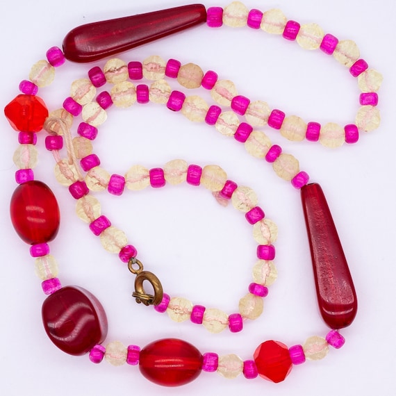 Antique Art Deco Uranium UV Vaseline Glass Bead Necklace – Red & Green