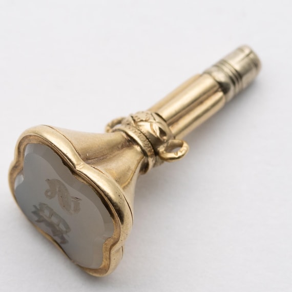Antique Victorian Gold Cased White Chalcedony Agate Set Watch Key