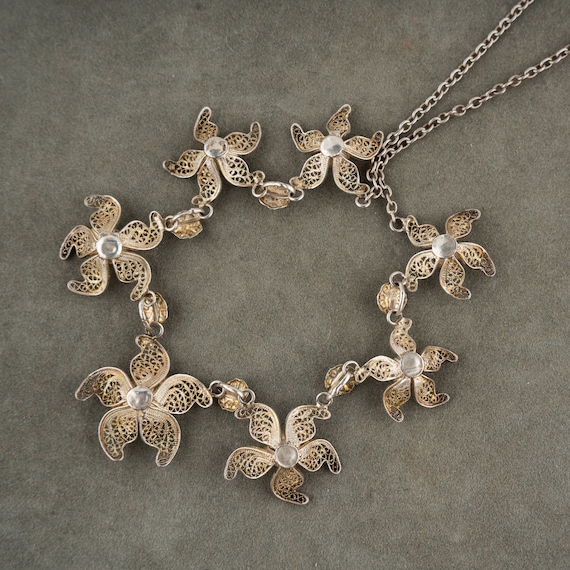 Vintage Retro Silver Plated Filigree Flower Necklace
