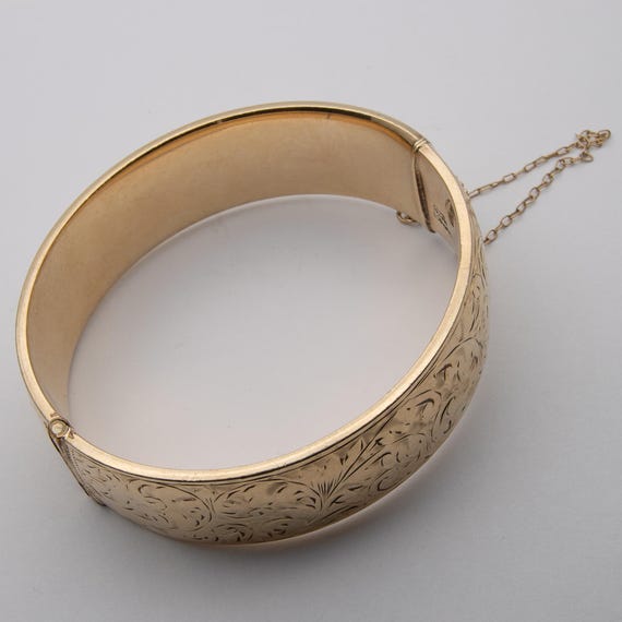 Vintage 9ct Gold Metal Core Bangle – 42.08 grams