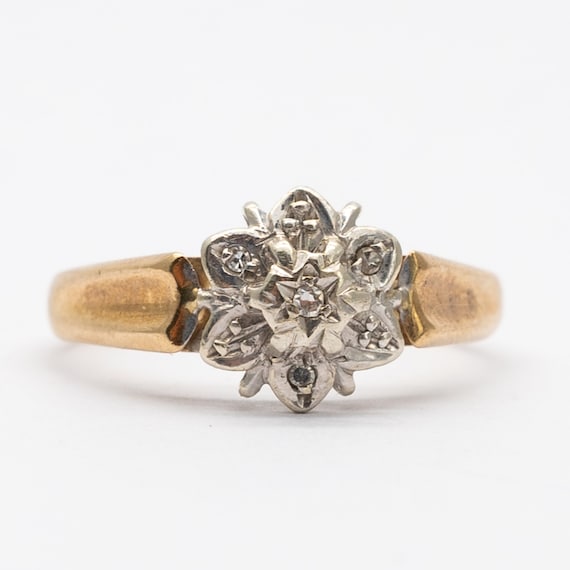 Vintage 9ct Yellow Gold & Diamond Star Cluster Ring – Size P