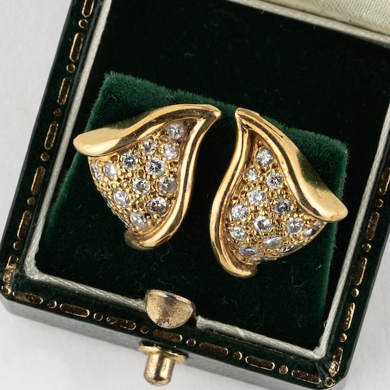 18ct Gold & Diamond Earrings – Vintage Gold Studs