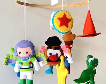 Móvil para bebé de Toy Story – Decoración infantil hecha a mano en fieltro, personajes de Pixar
